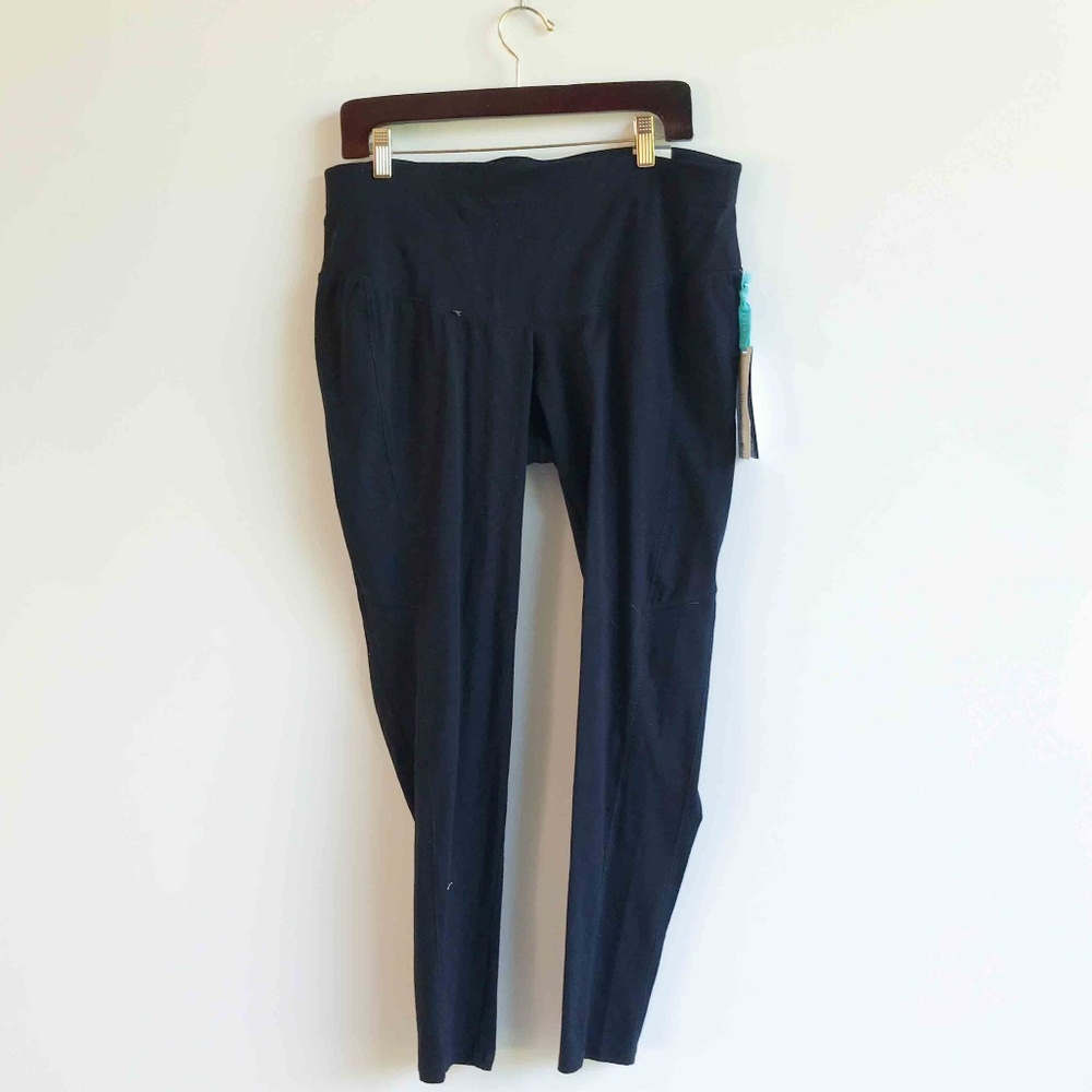 Livi Active Black Control Leggings
